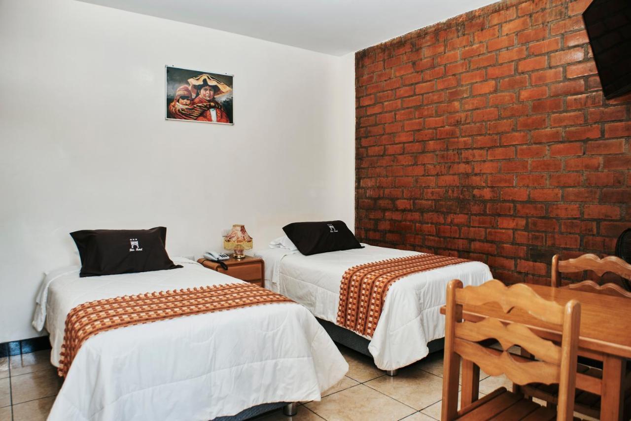 Bris Hotel Gobernadora Eksteriør billede